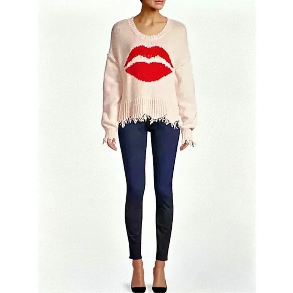 Wildfox NWT First Kiss Luna Knit Pink Red Lips Distressed Hem Cuffs Sweater M